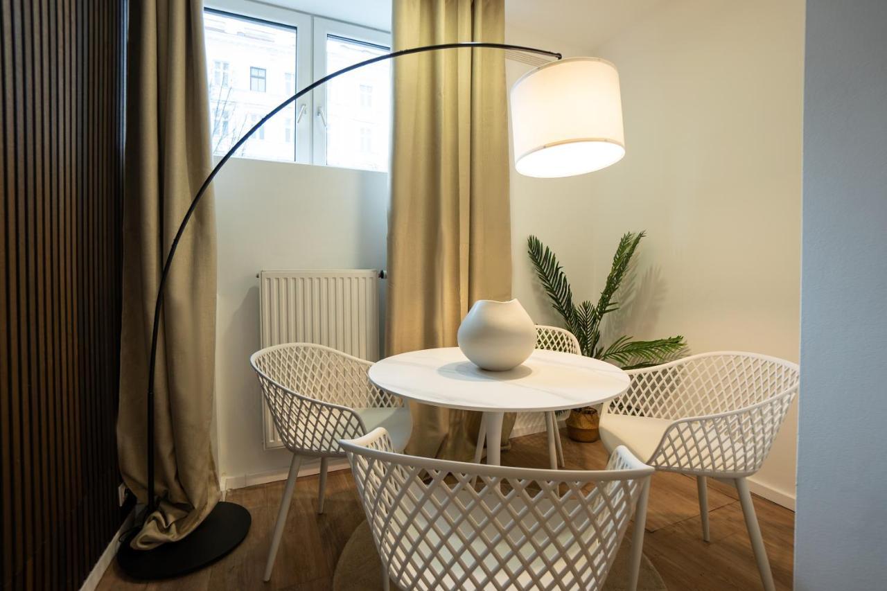 Riverside Work & Rest: Stylish City Apartment Vienna Exterior photo